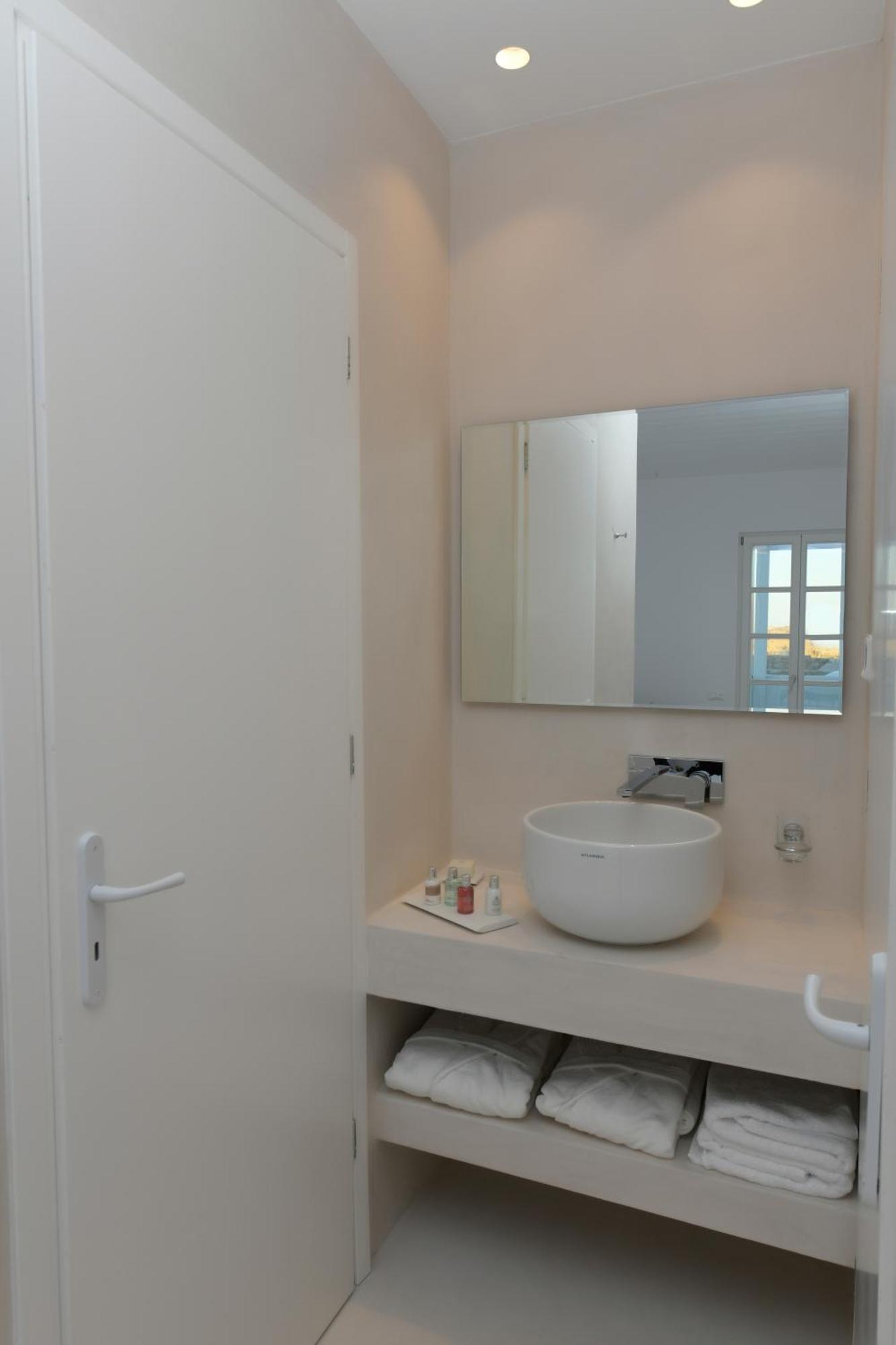 The Ammonite Resort Plintri Pokoj fotografie